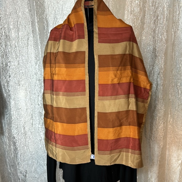 Vintage CWT silk scarf - Picture 4 of 6